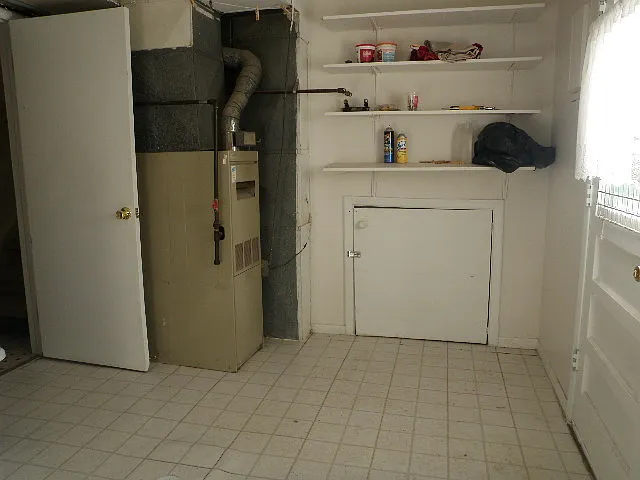 387 S Queen Cir — Photo 18