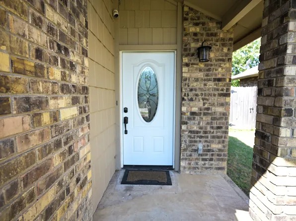 2264 Jackson Cir, Carrollton, TX 75006