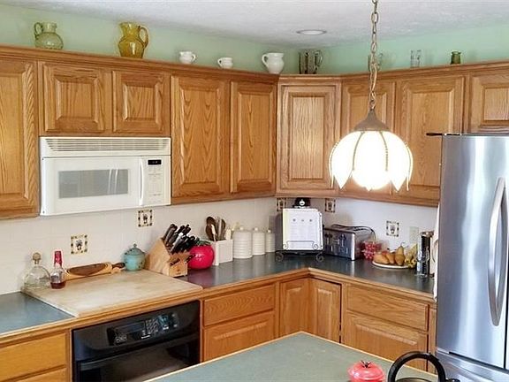 4th image of 5320 Reserve Way