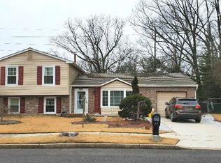 41 Jupiter Dr, Sewell, NJ 08080