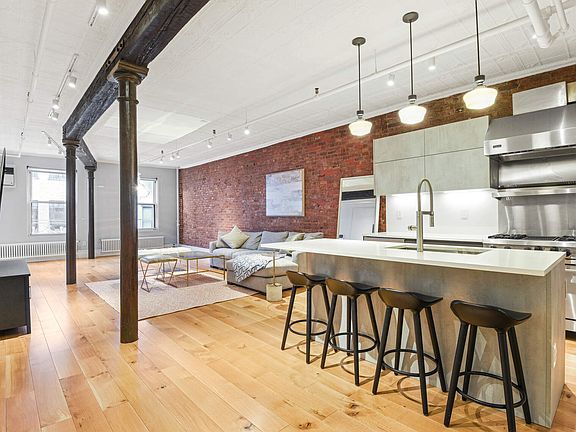 5th image of 390 W Broadway #3