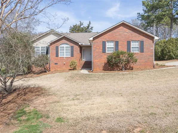 114 Edgewater Dr, Anderson, SC 29626