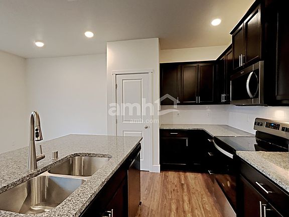 4th image of 19209 17th Avenue Ct E