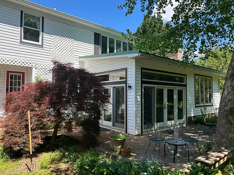 30595 Kingston Rd — Photo 2