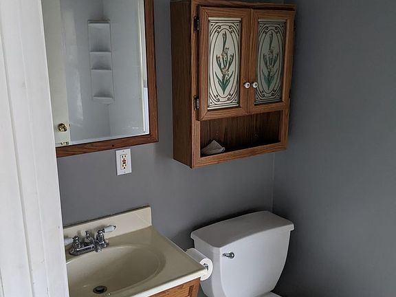 2nd image of 207 N Market St APT 201