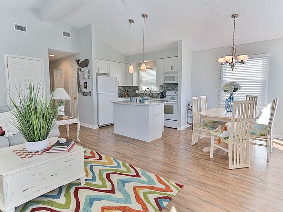 2nd image of 2254 Asbury Ave #2
