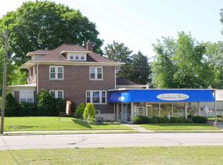 1709 E 3rd St, Sterling, IL 61081