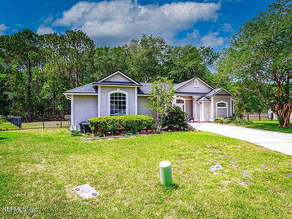 3rd image of 865 BROOKSTONE Court