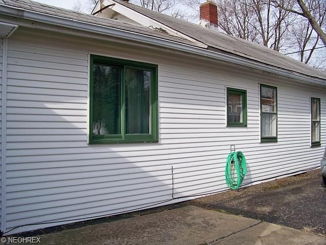1st image of 1482 2nd St