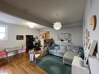 5th image of 1761-1775 W Wilson Ave #1763-2E