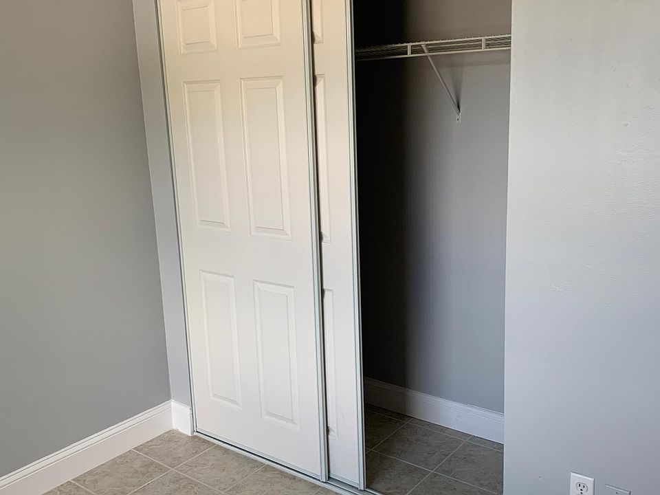 1st image of 972 NW 104th Ave #205