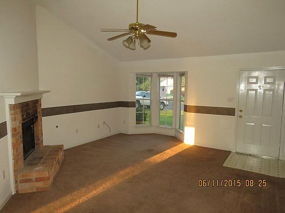 5th image of 5595 Kaitlyn Dr W