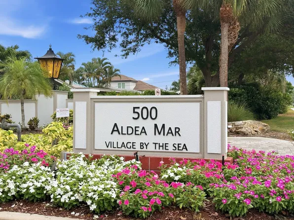 500 Park Blvd S APT 99, Venice, FL 34285