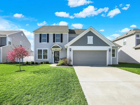 6827 Fallen Leaf Dr, Whitestown, IN 46075