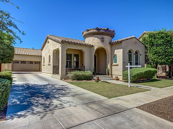 3rd image of 15439 W Old Oak Ln