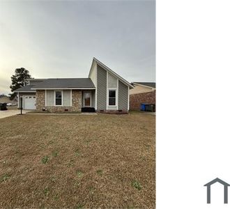 1001 Glen Reilly Dr, Fayetteville, NC, 28314