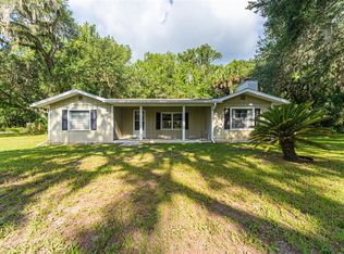 8585 W Miss Maggie Dr, Homosassa, FL 34448