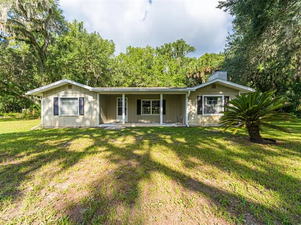 8585 W Miss Maggie Dr, Homosassa, FL 34448