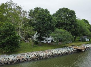 6225 Sandy Point Rd, Prince Frederick, MD 20678