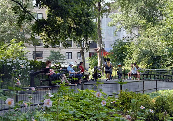 Rented by PennApts | media 12