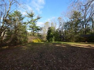 9999 Bee Ridge Rd, Asheville, NC 28803