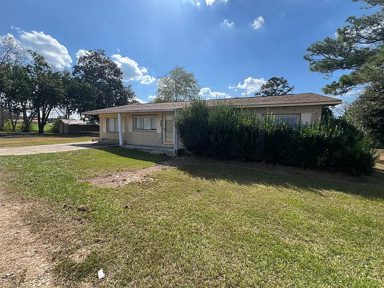 2997 Highway 589 — Photo 2