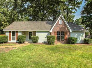 16 Matt Cir, Jackson, MS 39212
