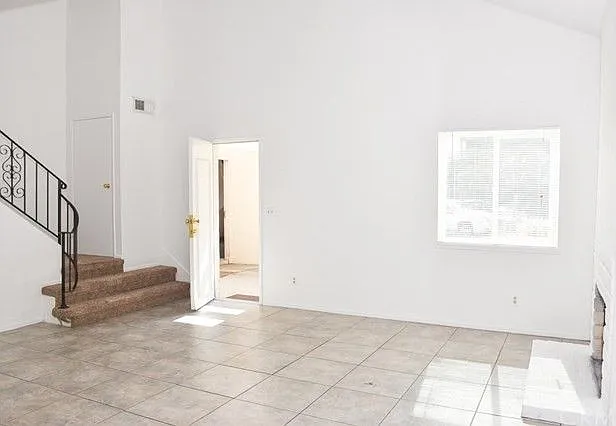5025 Kensington Way — Photo 7
