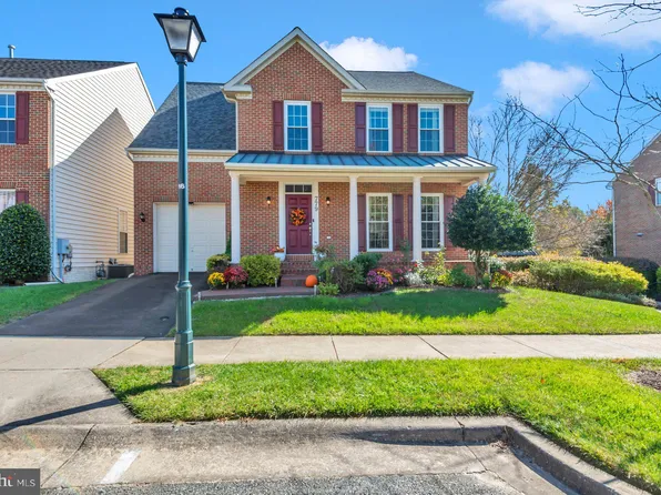 779 Summer Walk Dr, Gaithersburg, MD 20878