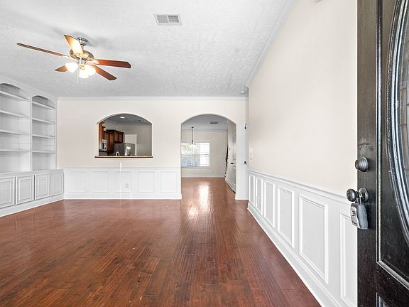 5th image of 3339 Cotham Ln