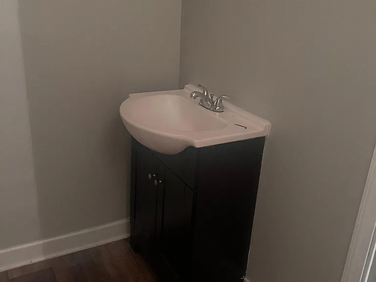 191 Treehaven Dr — Photo 3