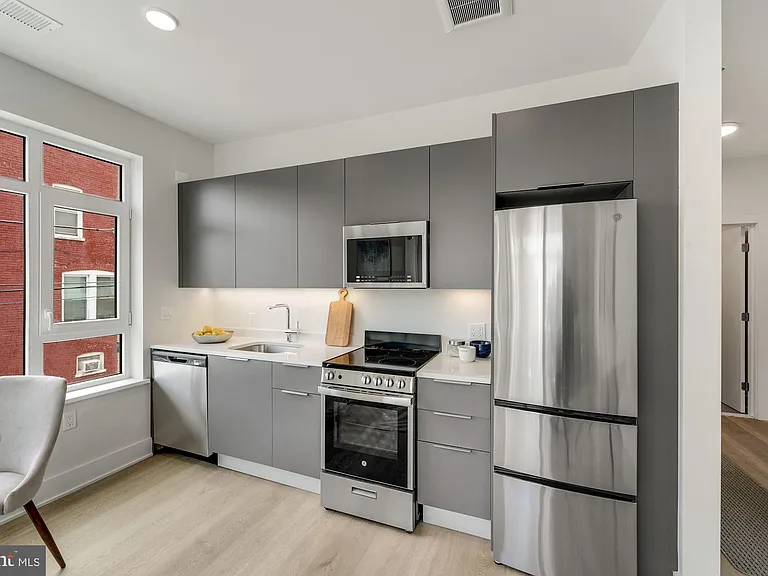 3831 Georgia Ave NW #503 — Photo 3