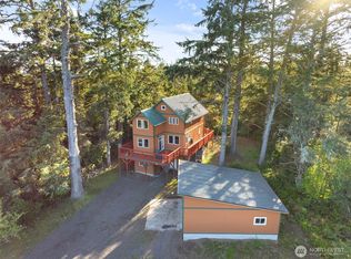 1019 Catala Ave SE, Ocean Shores, WA 98569