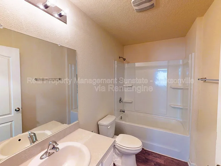 89 Logrono Ct — Photo 7