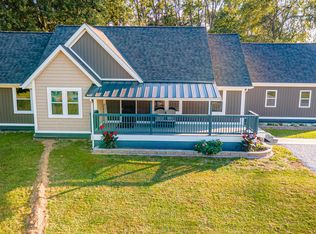 12383 Magers Rd, Howard, OH 43028