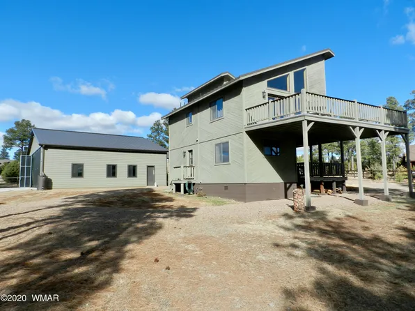 2266 Spitfire Cir, Overgaard, AZ 85933