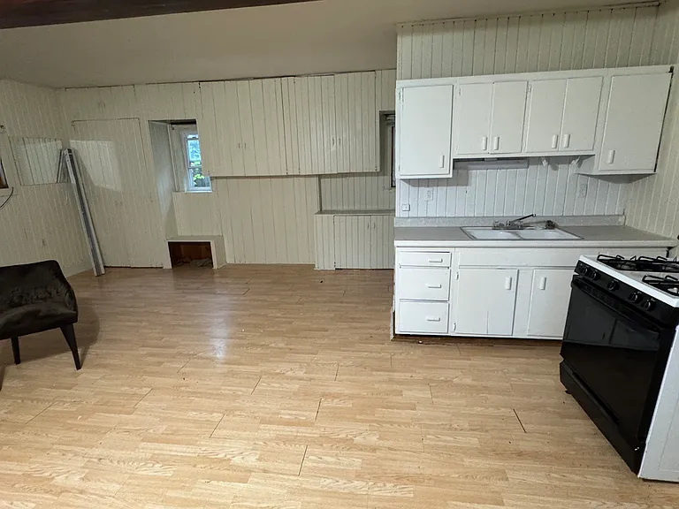 1101 Race St — Photo 2
