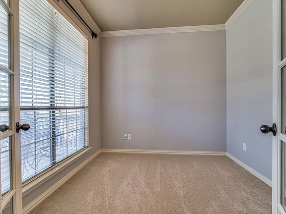 5th image of 2708 Jackson Dr