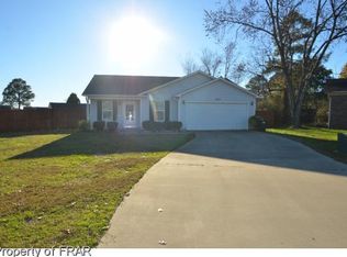 4710 Quaker Ct, Hope Mills, NC 28348