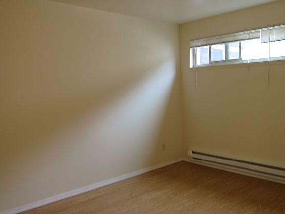 4th image of 400 E Denny Way #301