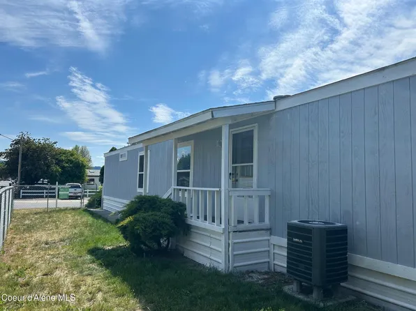 5487 N Burkshire Ave, Coeur D Alene, ID 83815