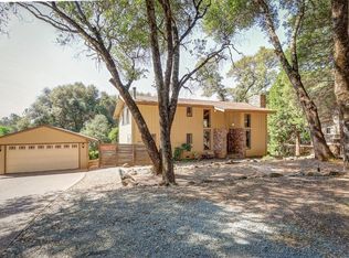 19033 Jayhawk Dr, Penn Valley, CA