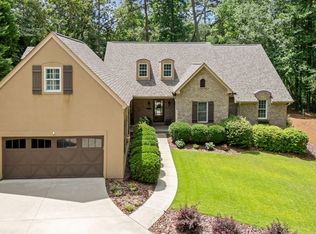 209 Hunter Trl, Southern Pines, NC 28387