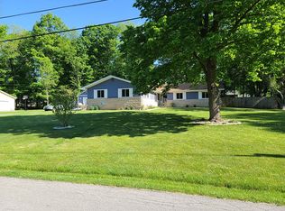 9508 Saratoga Rd, Fort Wayne, IN 46804