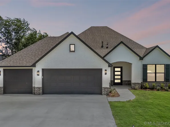 14129 N 54th East Ave, Collinsville, OK 74021