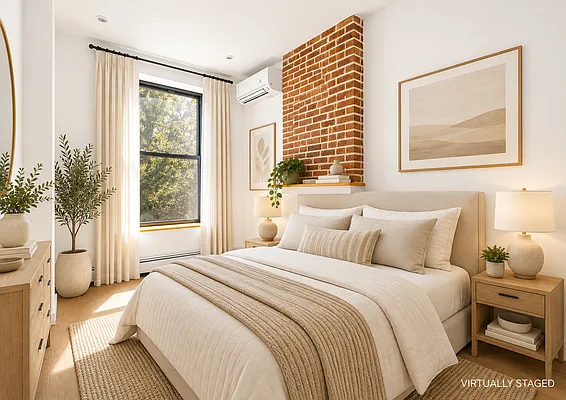 Bedroom, photo 2