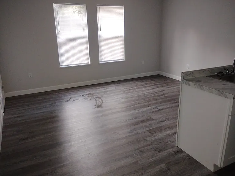 510 E Johnson Ave #B — Photo 8