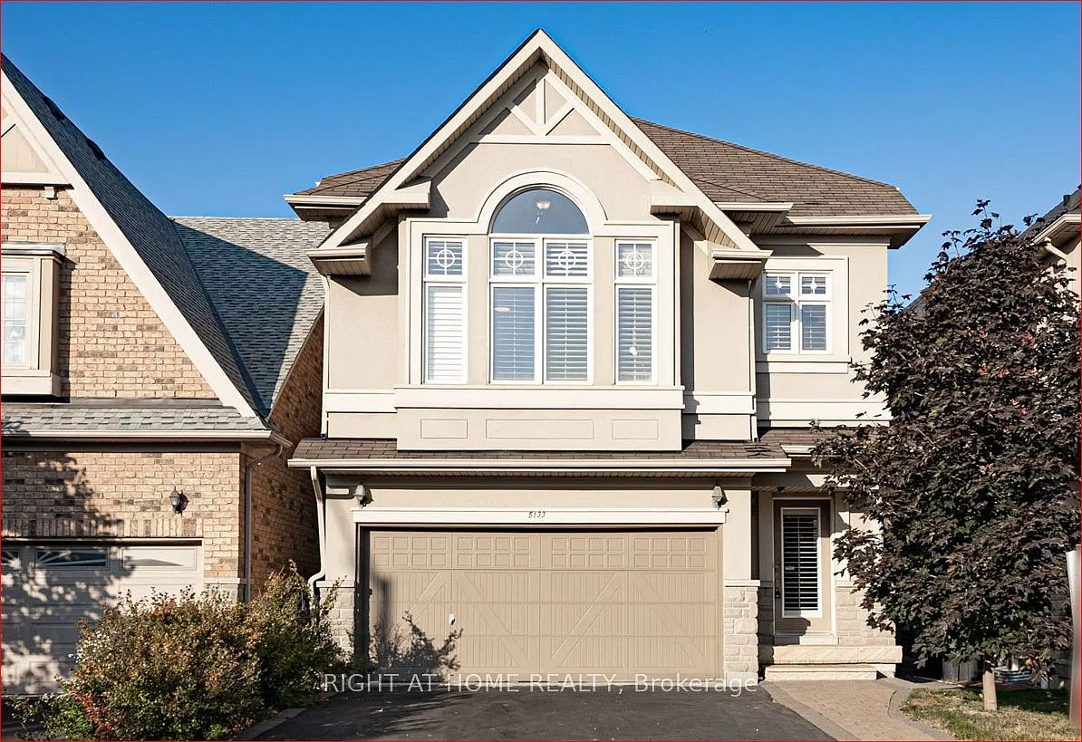5 bed, $4,400 — Photo 1