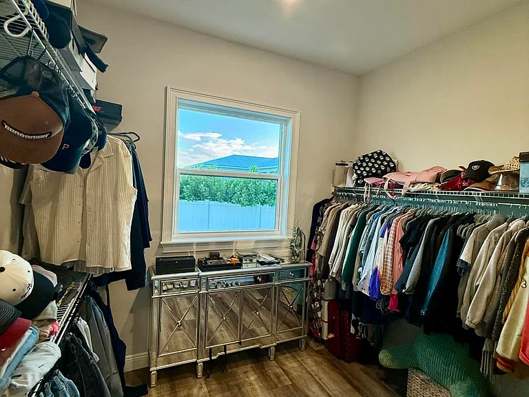 3533 Sky Valley Ln — Photo 29