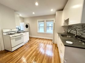 120 Hillside St, Boston, MA
